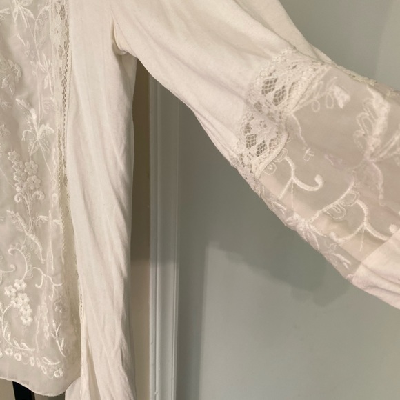 NWOT Cupio Long sleeve knit sz sm white/cream - Picture 3 of 5